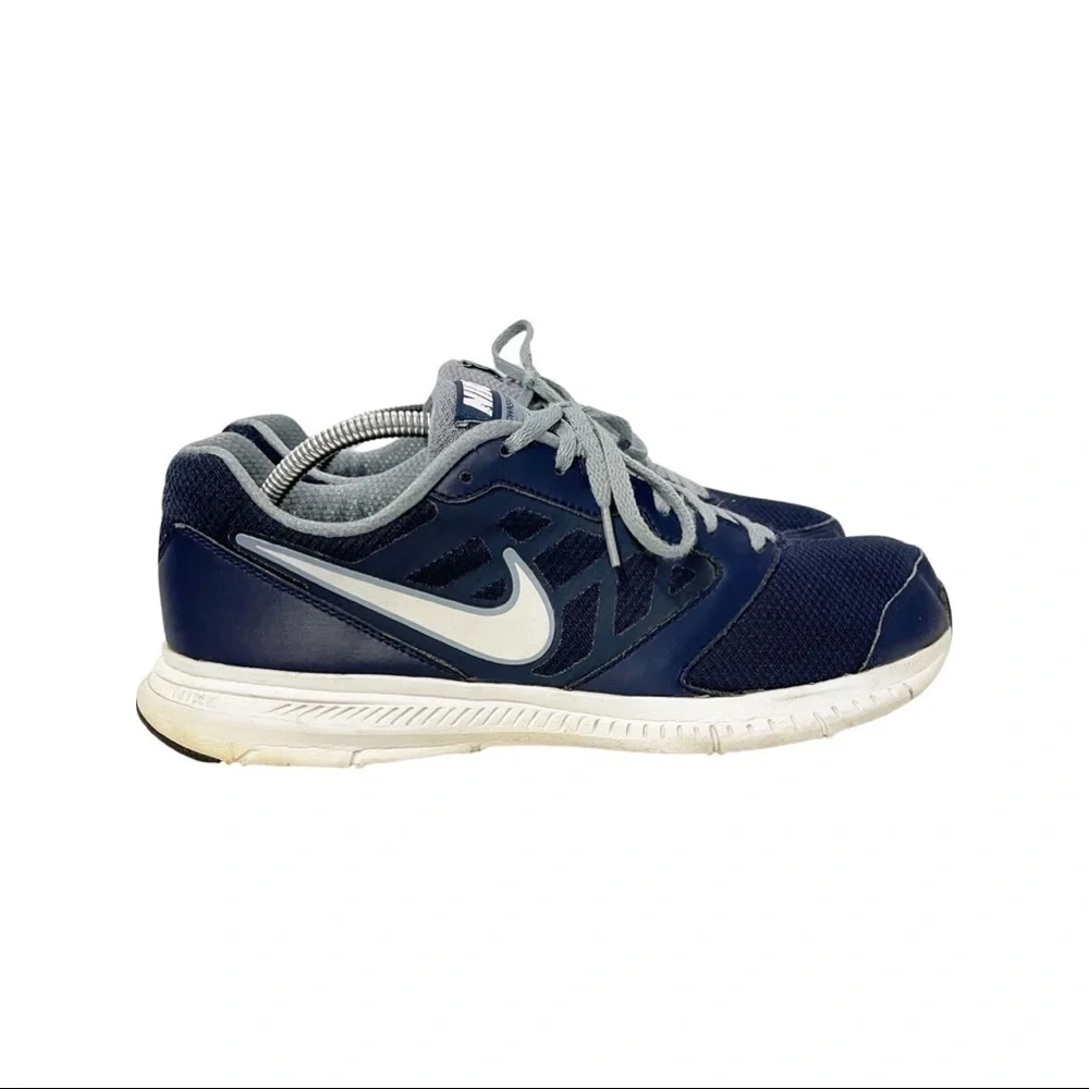Nike men Downshifter 6 running shoes-great condition-Size 11 style 684652-400